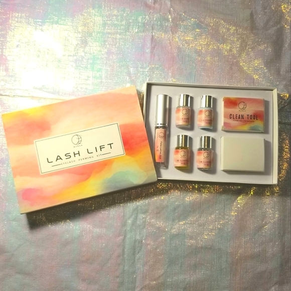 Riisca Lash lift kit - Picture 2 of 8